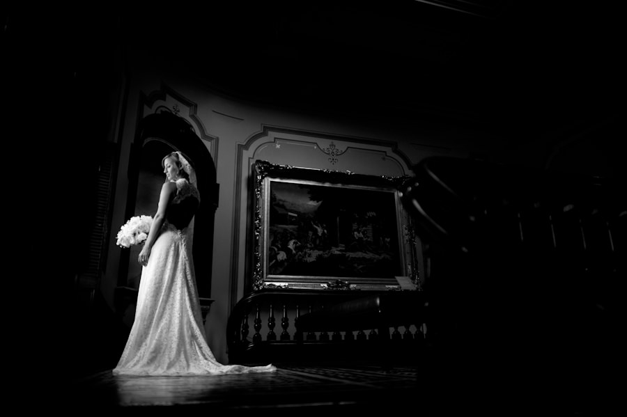 lauren-daniel-012-crocker-art-museum-sacramento-wedding-photographer-stout-photography