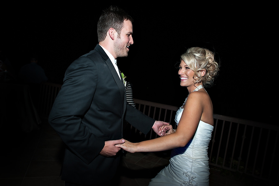 lynsey-jason-032-winchester-country-club-wedding-photographer-stout-photography