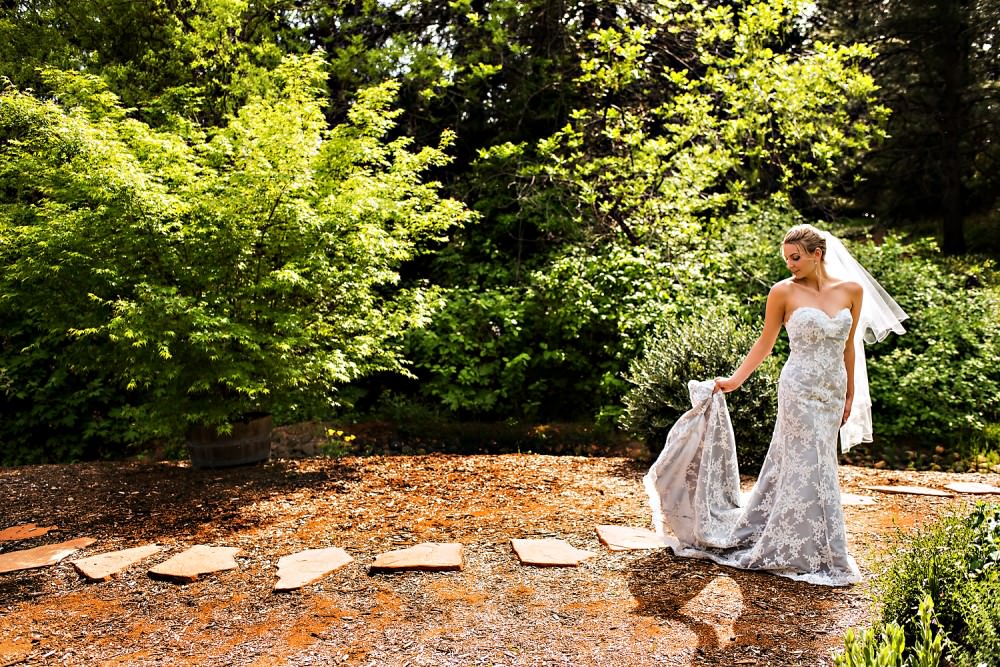 Katrina-Jacob-36-Monte-Verde-Inn-Foresthill-Wedding-Photographer-Stout-Photography