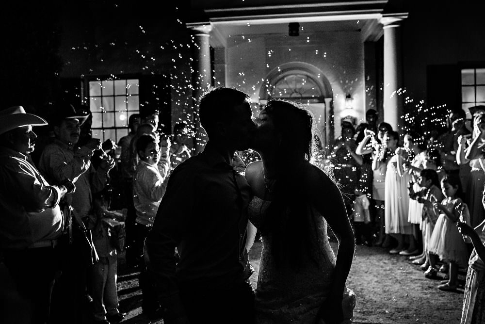 Yannis-Jacob-52-Ribault-Club-Jacksonville-Wedding-Photographer-Stout-Photography