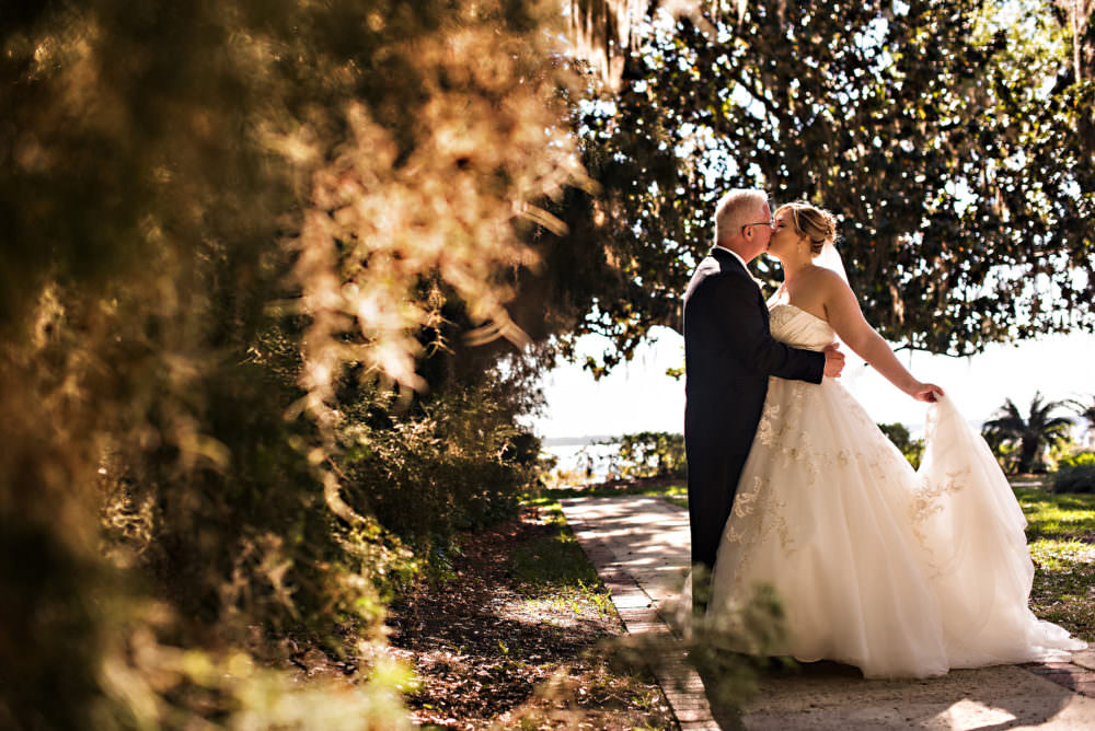Erica-Doug-21-Epping-Forest-Yacht-Club-Jacksonville-Wedding-Photographer-Stout-Photography