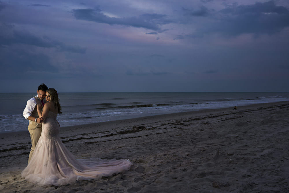 Stephanie-Brian-93-Harbour-House-Jacksonville-Wedding-Photographer-Stout-Studios