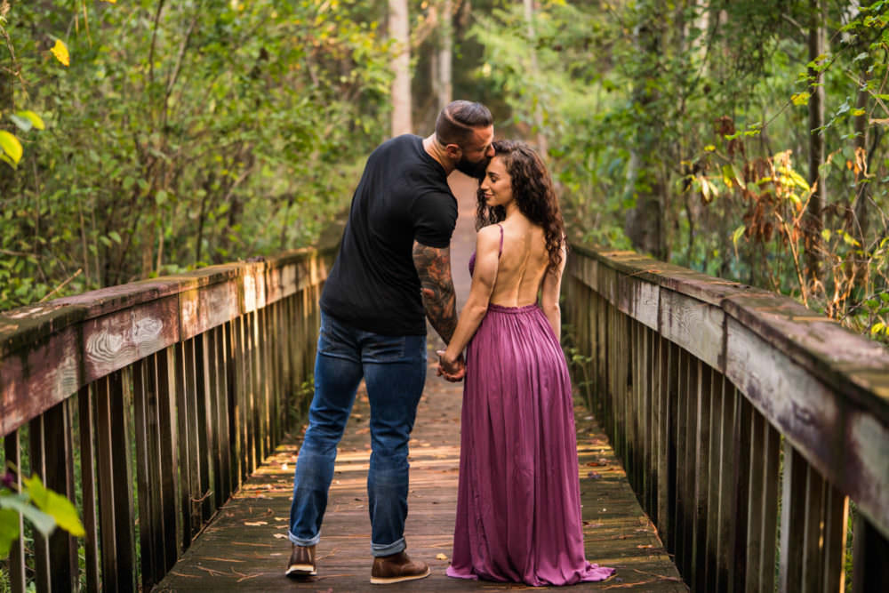 Ami-Alex-17-Jacksonville-Engagement-Wedding-Photographer-Stout-Studios