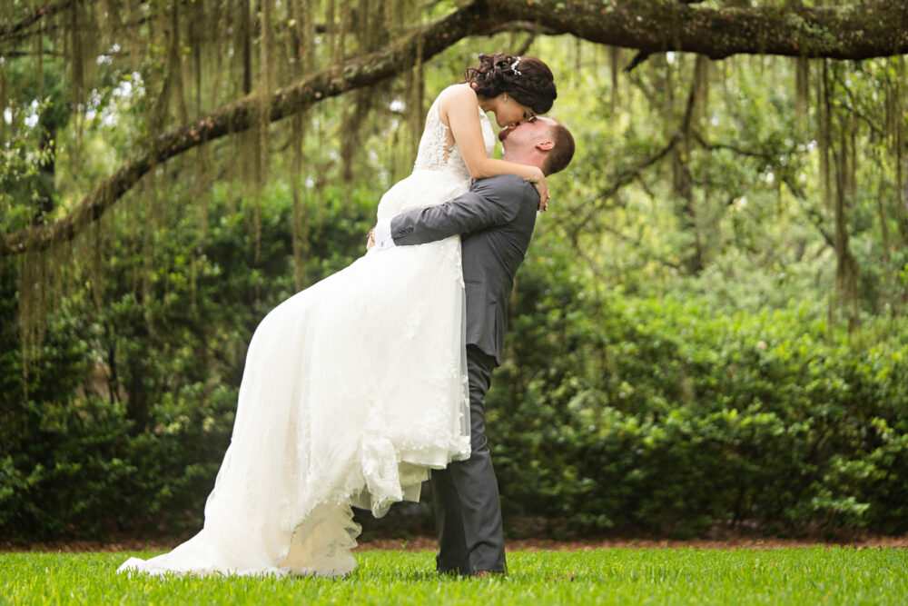 Razan-Jaime-34-Bowing-Oaks-Jacksonville-Wedding-Engagement-Photographer-Stout-Studios