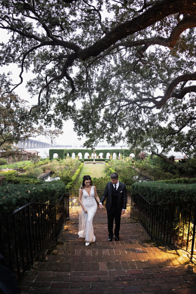 Savannah-Raymond-107-The-Cummer-Art-Museum-Jacksonville-Wedding-Engagement-Photographer-Stout-Studios