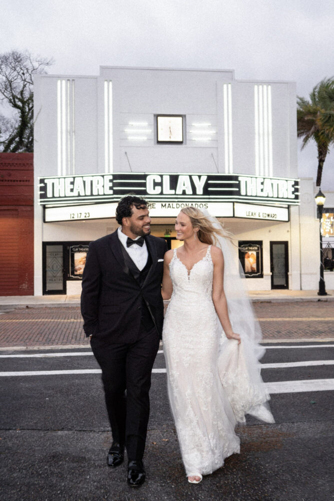 Leah-Eddie-91-The-Clay-Theatre-Jacksonville-Wedding-Engagement-Photographer-Stout-Studios